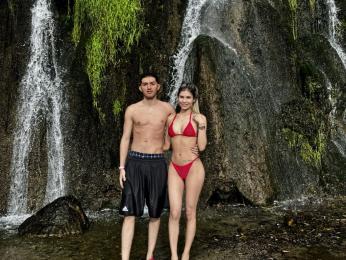 ChloeAndLyams — Livejasmin profile photo