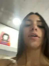 Marianahb-e — Stripchat stream photo (Sep 2026)