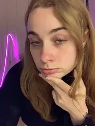 moongiu — Stripchat stream photo (Sep 2025)