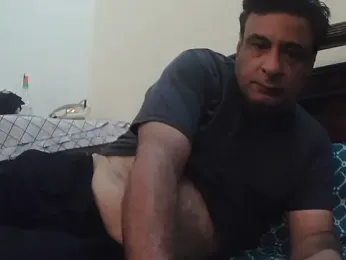 desipapaxxx — Stripchat stream photo (Mar 2026)