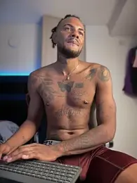 TysonWalkers — Stripchat stream photo (Mar 2026)