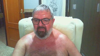 coluche3 — Cam4 stream photo (Jun 2026)