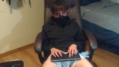 kikebigdick — Cam4 stream photo (Aug 2026)