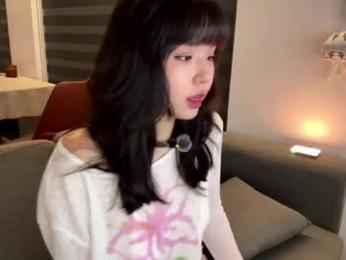 melana_love — Chaturbate stream photo (Apr 2026)