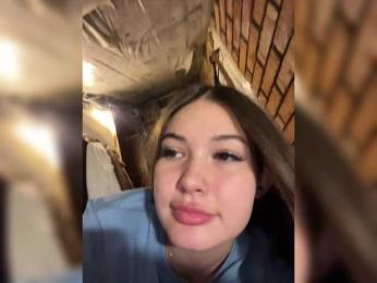 Kikisvi — Bongacams stream photo (Nov 2024)