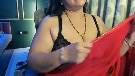 tarivishu11 — Stripchat stream photo (Mar 2026)