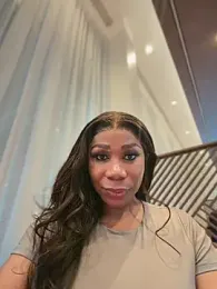 Belle___ — Stripchat stream photo (May 2026)