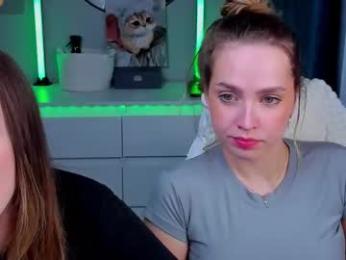 top_twins — chaturbateでウェブカムモデルオンライン