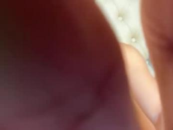 chick_renz — Chaturbate stream photo (Jun 2026)