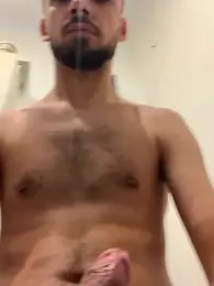 romain698 — Stripchat stream photo (Apr 2026)