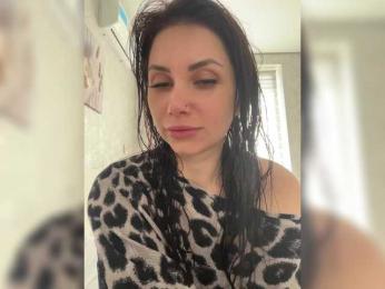 Y_Leiki — Bongacams stream photo (Aug 2026)