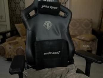 mike0xx — chaturbateでウェブカムモデルオンライン