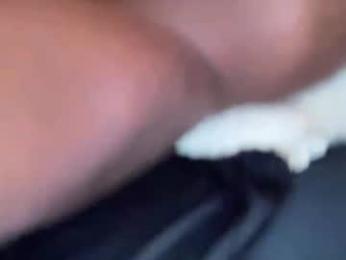 alphabbc77 — Chaturbate stream photo (Feb 2026)