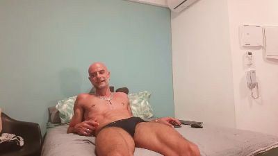 recoblue22cm — cam4でウェブカムモデルオンライン