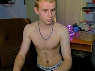 alex-reeding — Camsoda stream photo (Apr 2026)