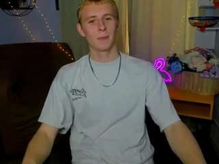 alex-reeding — Camsoda stream photo (Apr 2026)