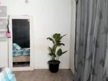 valen_thompson — Chaturbate stream photo (Aug 2026)