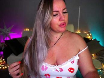 KiraCandyS — bongacams