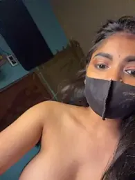 Riya_35_sexy — stripchatでウェブカムモデルオンライン