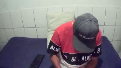 cesarpierdonaa1 — cam4でウェブカムモデルオンライン