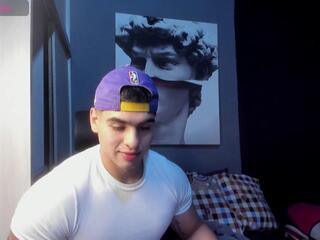 Nicolas Dwayne — flirt4free