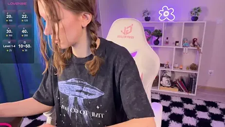 KellySunn — Stripchat stream photo (Apr 2026)