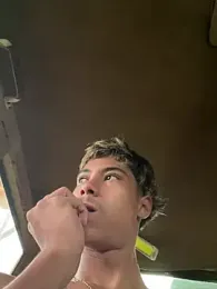 Adan21_cm — Stripchat stream photo (Sep 2026)