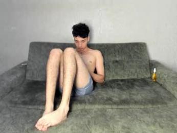 pelusos_mens — Chaturbate stream photo (Mar 2026)