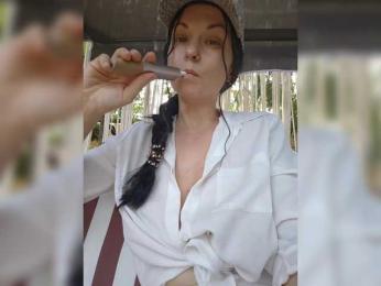 LilithNewdawn — Bongacams stream photo (May 2026)