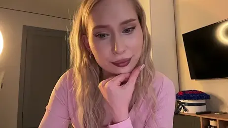 anyeess — Stripchat stream photo (Mar 2026)