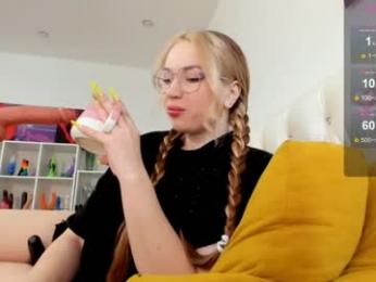 _timeless_paradox — Chaturbate stream photo (Mar 2026)