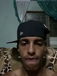 Aleexxx_2005 — Stripchat stream photo (Apr 2026)