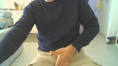 albealbe37 — Cam4 stream photo (Apr 2026)