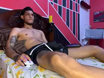 tanned_boy — Stripchat stream photo (Jun 2026)