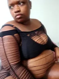 lady-zeei — Stripchat stream photo (Apr 2026)