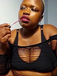 lady-zeei — Stripchat stream photo (Apr 2026)