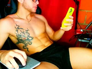 Mike Sanderss — Flirt4free stream photo (Jul 2026)