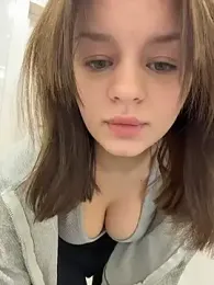 Cum_girlss — Stripchat stream photo (May 2026)
