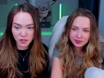 hottease_pvt — chaturbateでウェブカムモデルオンライン