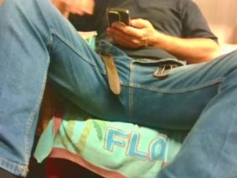 giulio_35 — cam4でウェブカムモデルオンライン