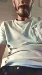 lariquette — Cam4 stream photo (Jun 2026)