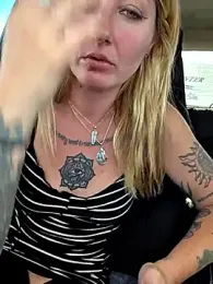 SheIsSomething — Stripchat stream photo (Apr 2026)