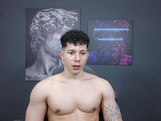 Dylan Rivera — flirt4free