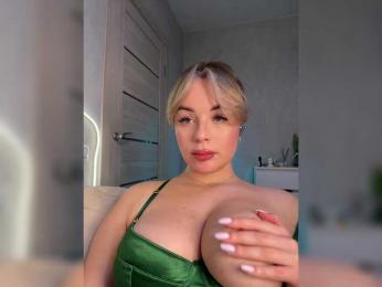 Mila-m — Bongacams stream photo (Mar 2026)