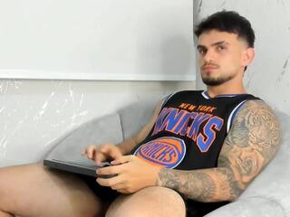 Alan Arab — flirt4free