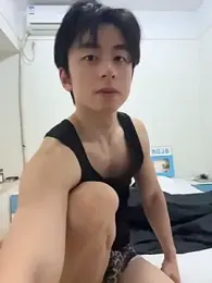 kissbaby-111 — stripchatでウェブカムモデルオンライン