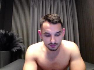 Antonio Valentini — flirt4free