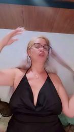Kathy_pee — cam4