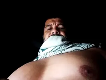 tarra122 — Stripchat stream photo (Apr 2026)