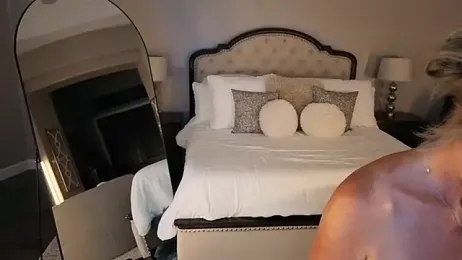 Hot_Wife_Amber — Stripchat stream photo (Jun 2026)